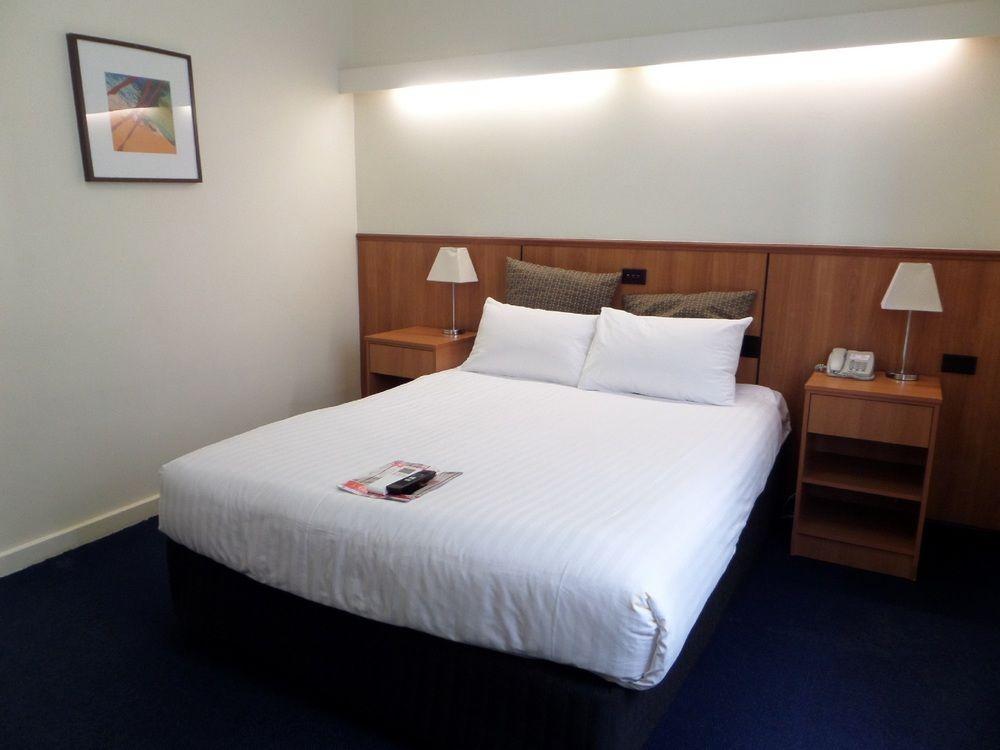Metro Hotel Perth City Εξωτερικό φωτογραφία